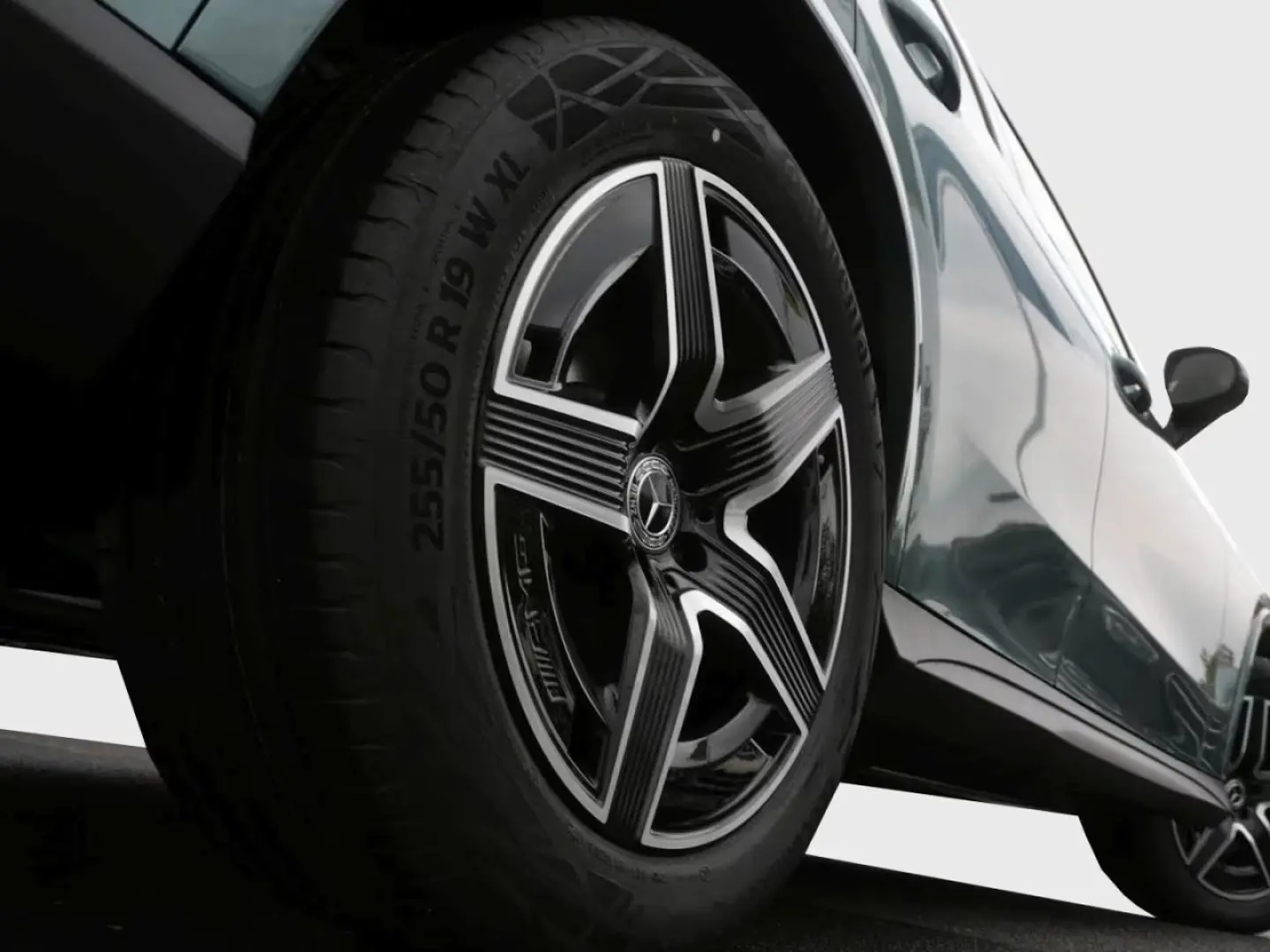 Mercedes-Benz GLC 220 d 4MATIC AMG MBUX Navi MBUX