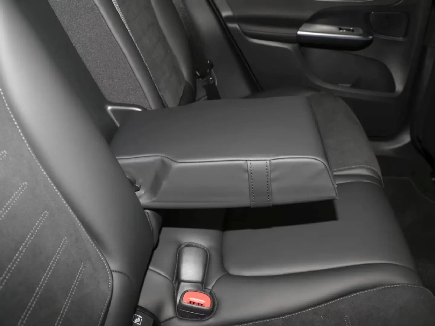 Mercedes-Benz GLC 220 d 4MATIC AMG MBUX Navi MBUX