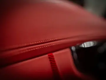 Aston Martin DBX707   4.0 V8 Twin Turbo   707 CP   Carbon