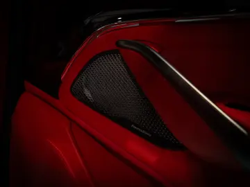 Aston Martin DBX707   4.0 V8 Twin Turbo   707 CP   Carbon