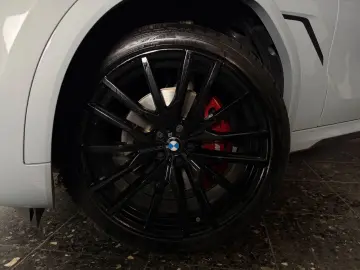 X6 30d M-SPORT LASER CARBON ICONIC H&K HUD 360