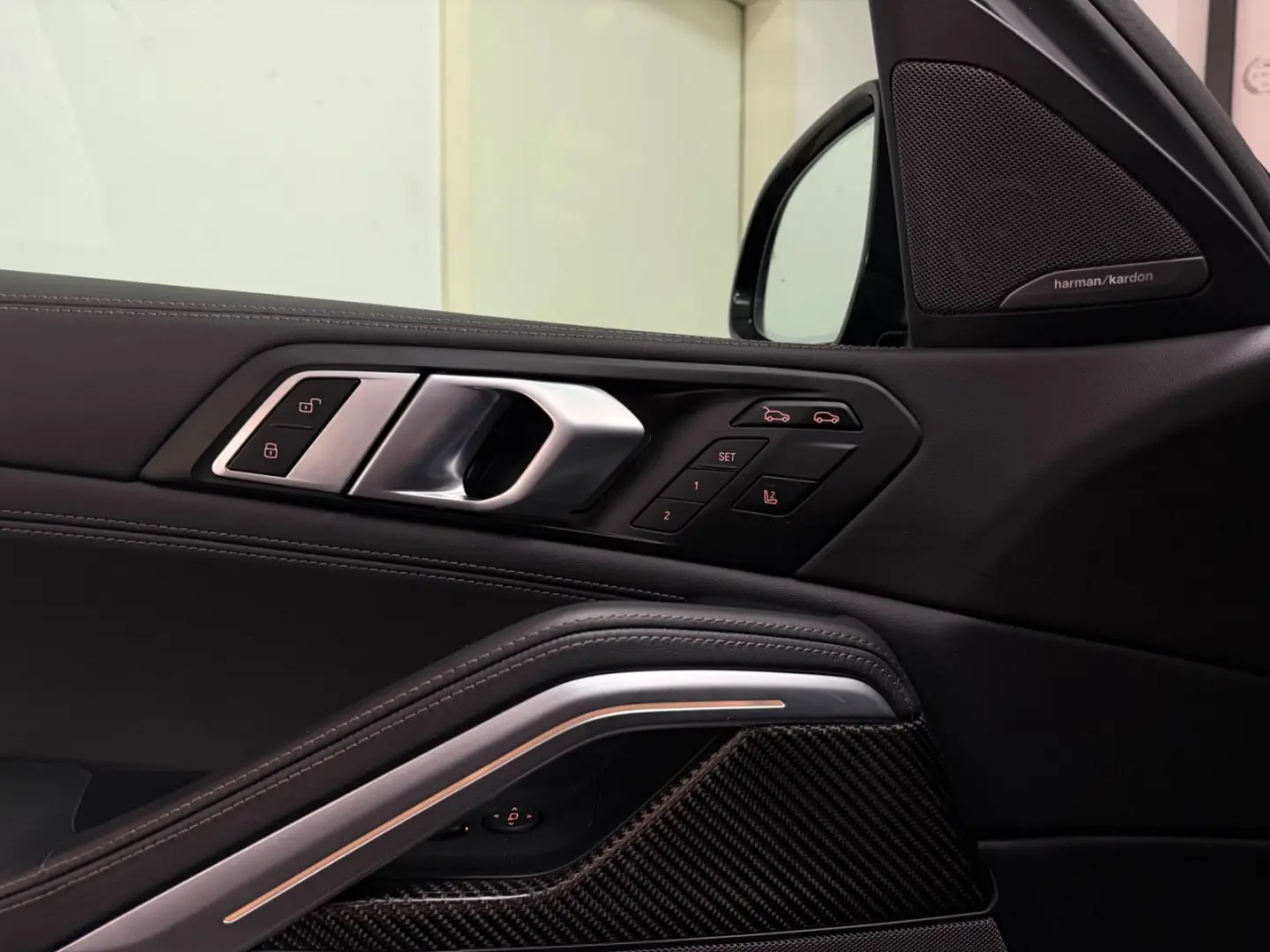 X6 30d M-SPORT LASER CARBON ICONIC H&K HUD 360