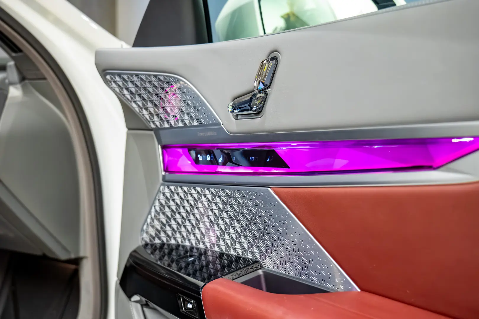 BMW 740d xDrive CESIUNE