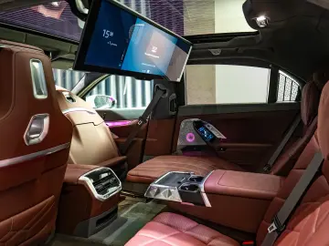 BMW 740d xDrive CESIUNE