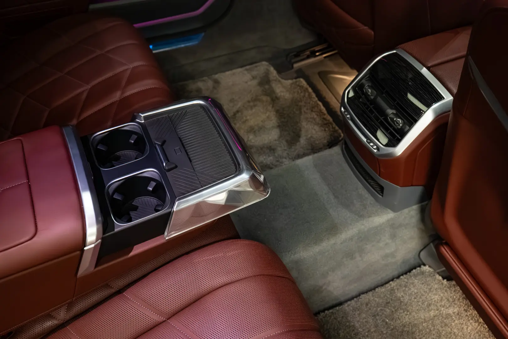 BMW 740d xDrive CESIUNE