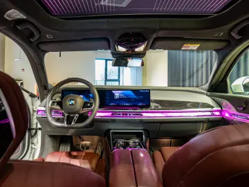 BMW 740d xDrive CESIUNE