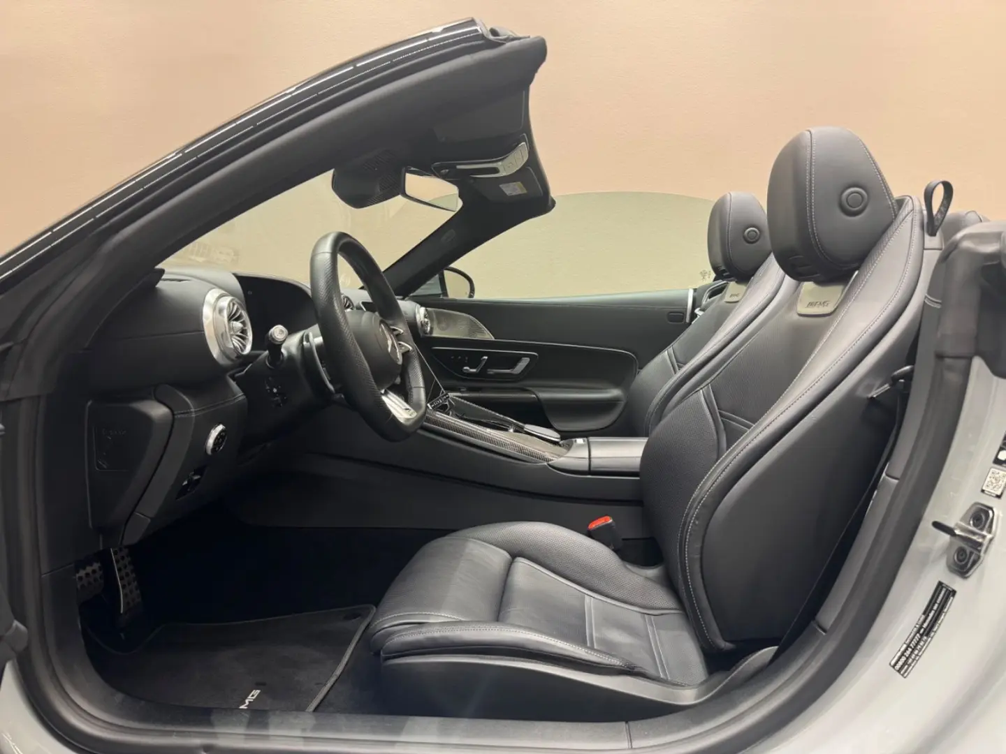 SL63 AMG 4M  DYNAMIC-PAKET CARBON MASSAGE