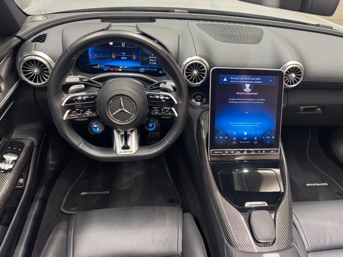 SL63 AMG 4M  DYNAMIC-PAKET CARBON MASSAGE