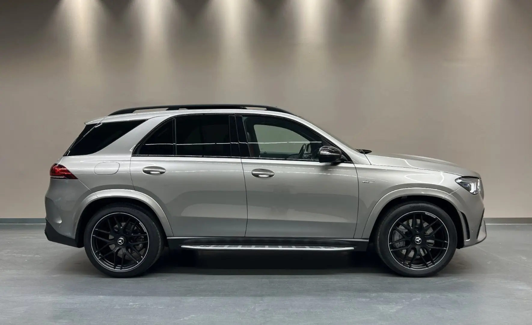 GLE53 AMG 4M  NIGHTPAKET PANORAMA DISTRONIC