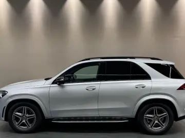 GLE400 d 4M  AMG LINE NIGHT PANO AHK STANDHZ