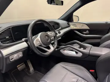 GLE400 d 4M  AMG LINE NIGHT PANO AHK STANDHZ