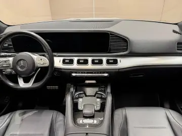 GLE400 d 4M  AMG LINE NIGHT PANO AHK STANDHZ