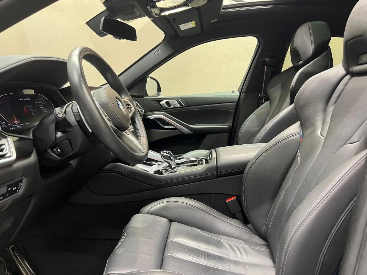 X6 M50i AERODYNAMIK NIGHT VISION PANO 1.HAND