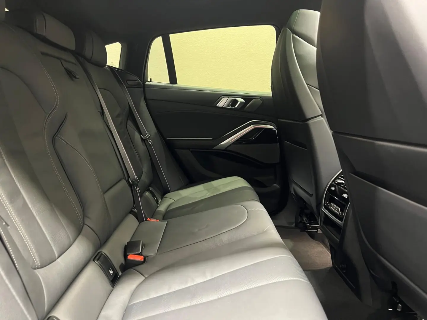 X6 M50i AERODYNAMIK NIGHT VISION PANO 1.HAND