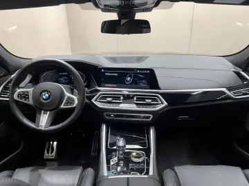 X6 M50i AERODYNAMIK NIGHT VISION PANO 1.HAND