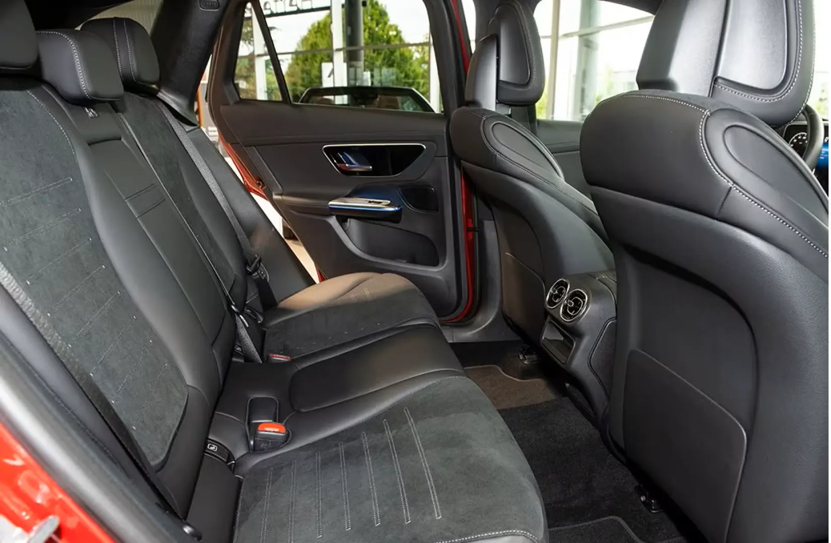 Mercedes-Benz GLC 200 4M AMG PANO KEYLESS