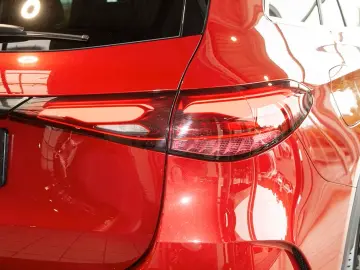 Mercedes-Benz GLC 200 4M AMG PANO KEYLESS