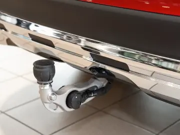 Mercedes-Benz GLC 200 4M AMG PANO KEYLESS