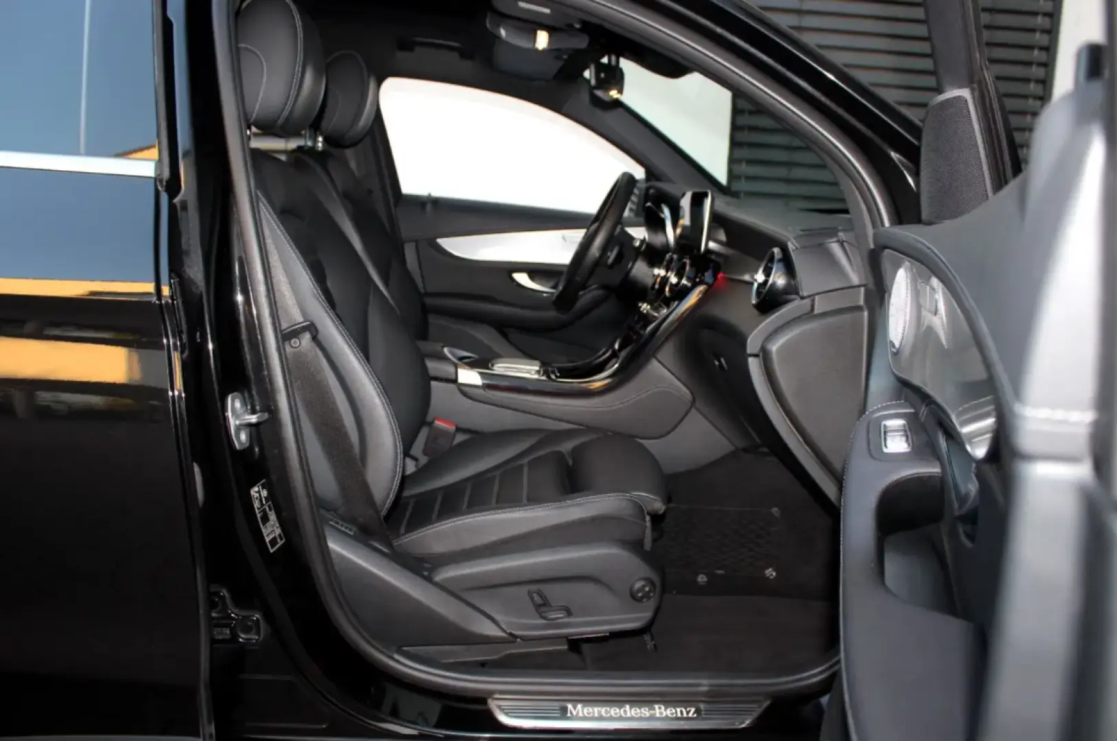 Mercedes-Benz GLC 200 4M Coupe 9G