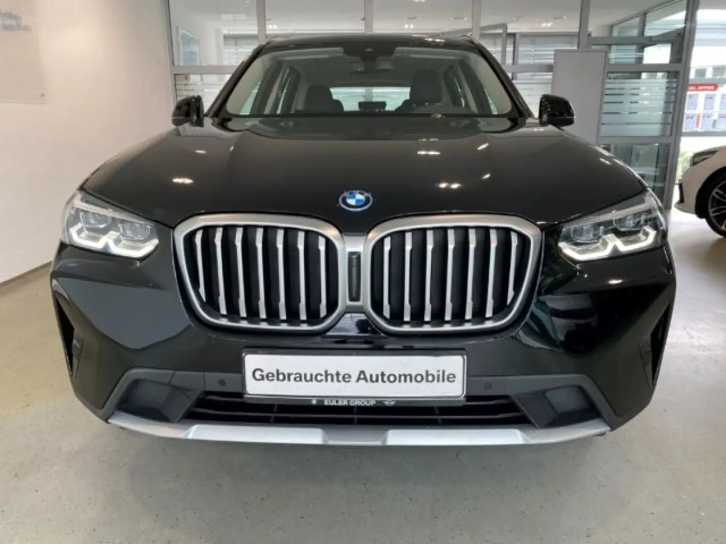 X3 xDrive 30e HiFi DAB PDC LED