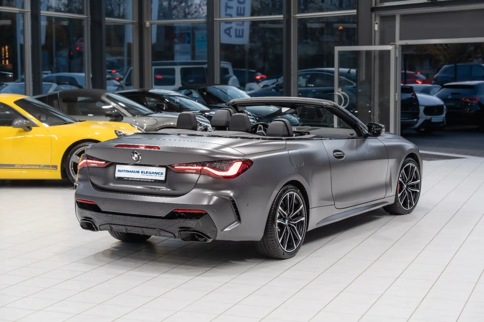 M440i Cabrio xDrive M-SPORT PRO H K INDIVIDUAL