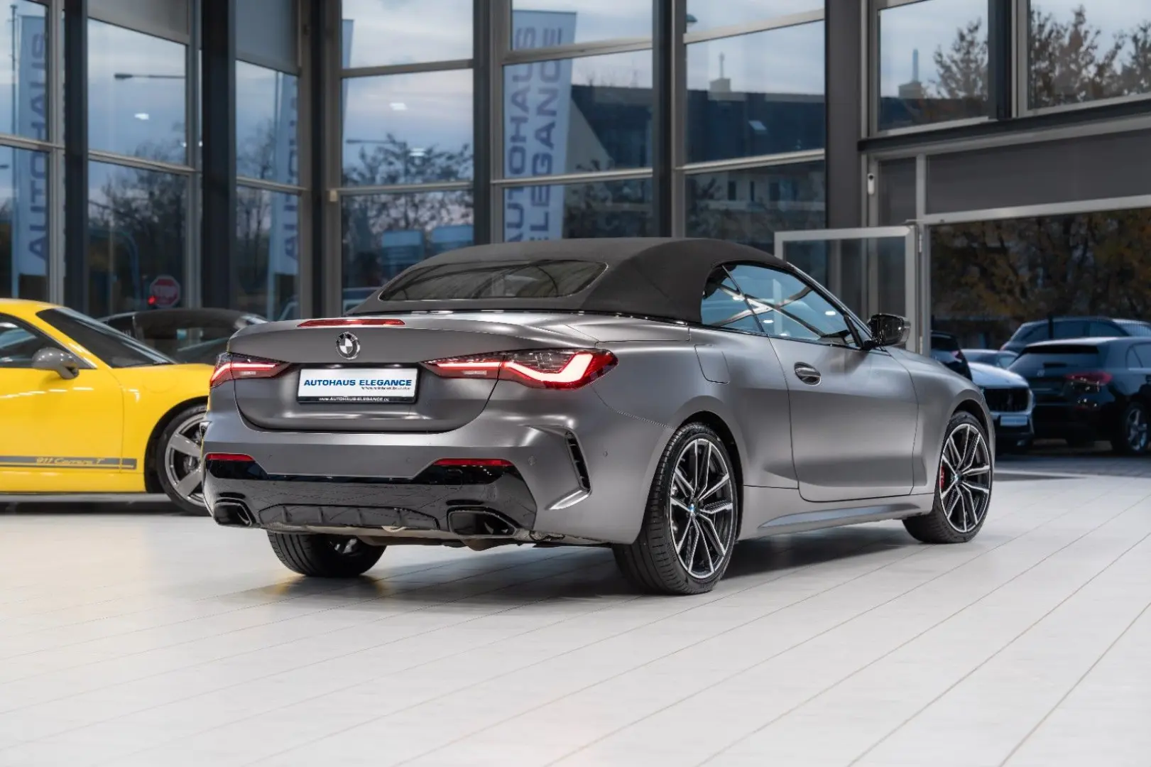 M440i Cabrio xDrive M-SPORT PRO H K INDIVIDUAL