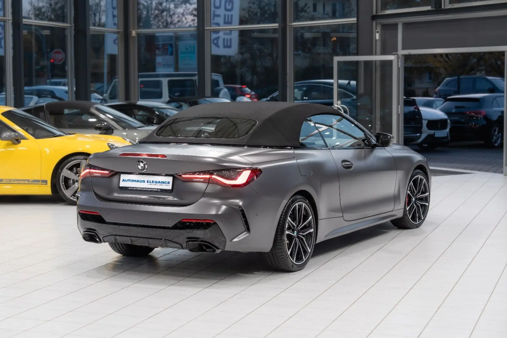 M440i Cabrio xDrive M-SPORT PRO H K INDIVIDUAL