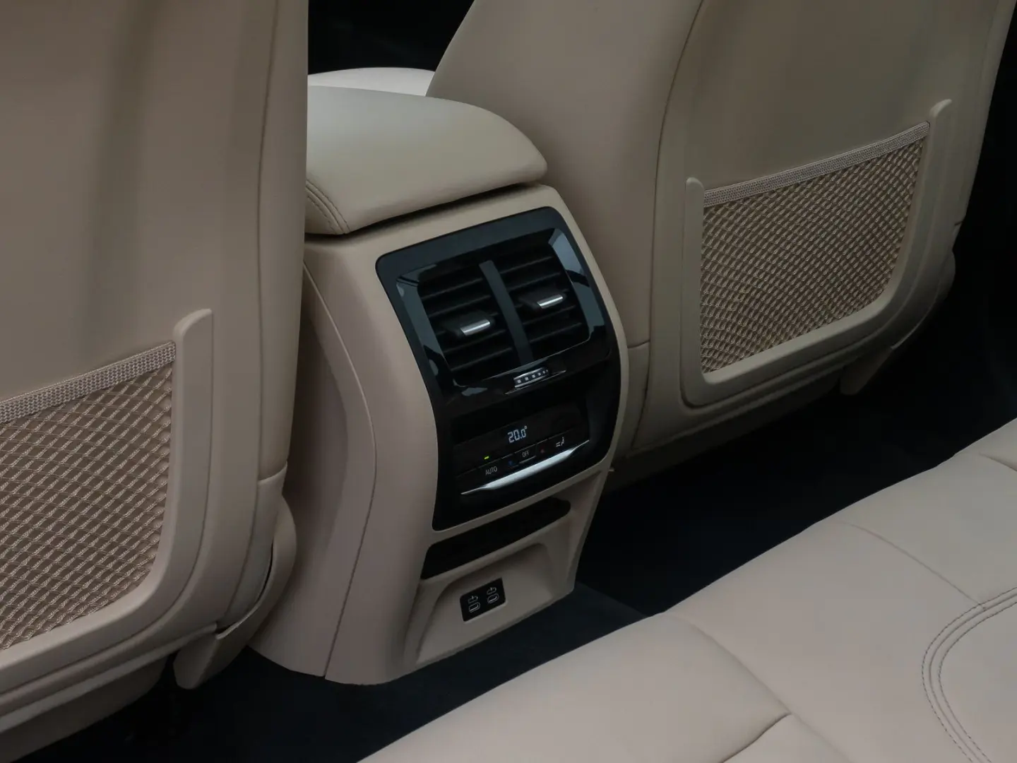 X3 xD30e xLine HUD 360 DAB Alarm HiFi Individual