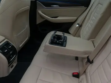 X3 xD30e xLine HUD 360 DAB Alarm HiFi Individual