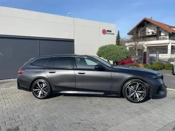 520d xDrive M Sport-INDIVIDUAL-Pano-Stdhzg-KeyGo