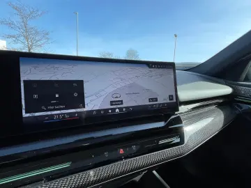 520d xDrive M Sport-INDIVIDUAL-Pano-Stdhzg-KeyGo