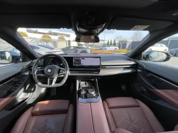 520d xDrive M Sport-INDIVIDUAL-Pano-Stdhzg-KeyGo