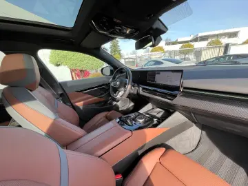 520d xDrive M Sport-INDIVIDUAL-Pano-Stdhzg-KeyGo