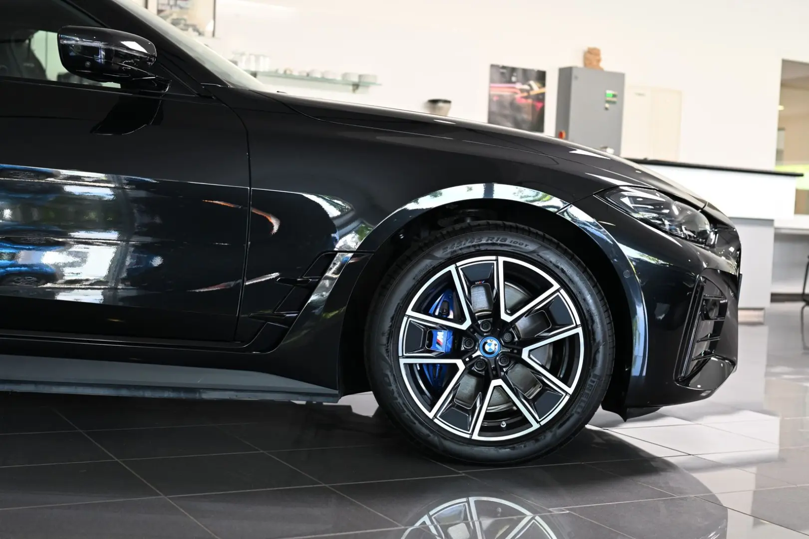 i4 40 eDrive M Sport Pro GSD Individual Leder