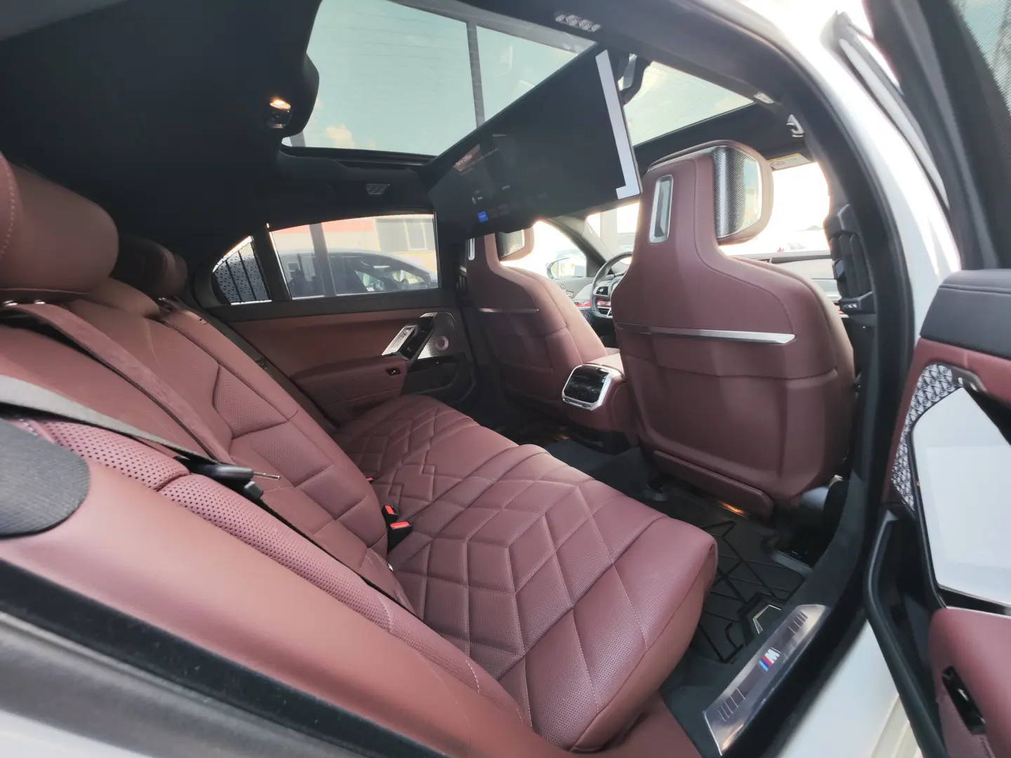 BMW Seria 7 740d xDrive MHEV