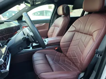 BMW Seria 7 740d xDrive MHEV