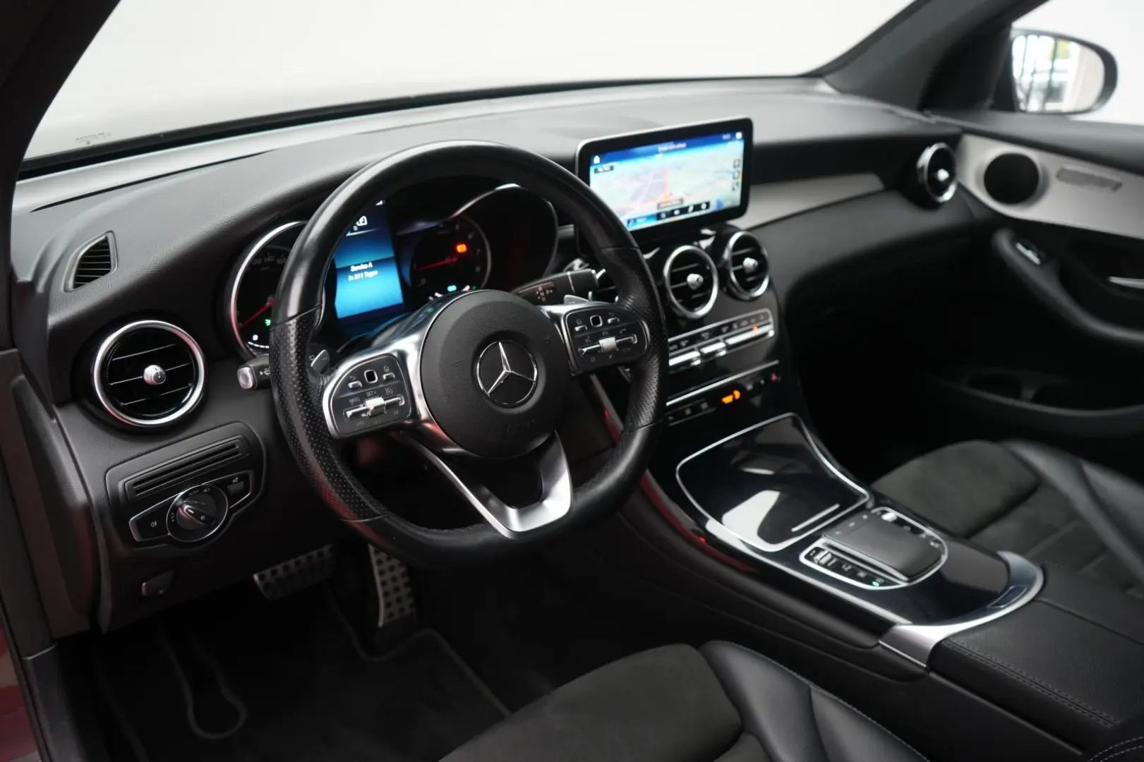 GLC 200 4Matic 9G-Tronic AMG Navi Temp Kamera LE
