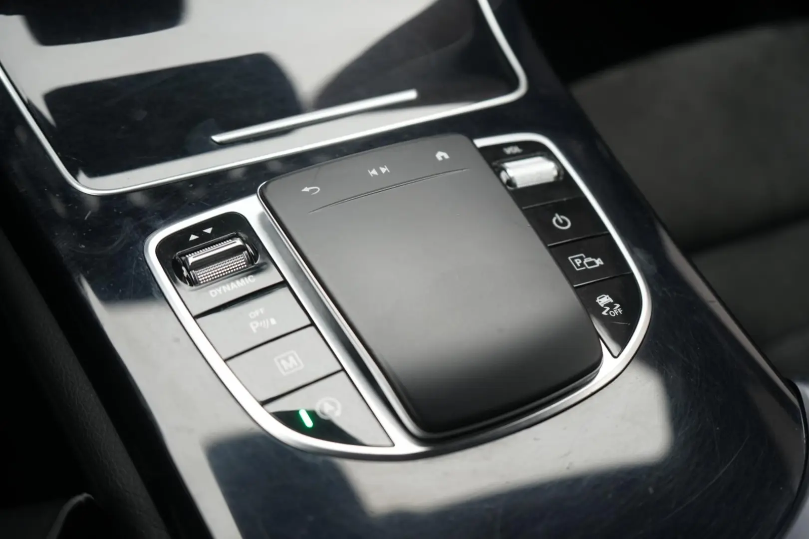 GLC 200 4Matic 9G-Tronic AMG Navi Temp Kamera LE