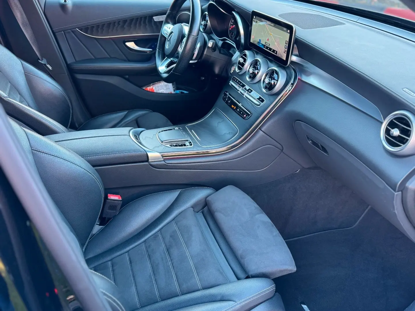 GLC 200 4Matic AMG-LINE LED Kamera Ambiente