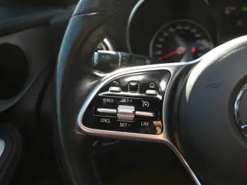 GLC 200 4M AMG Standhzg Panorama Kamera EasyP