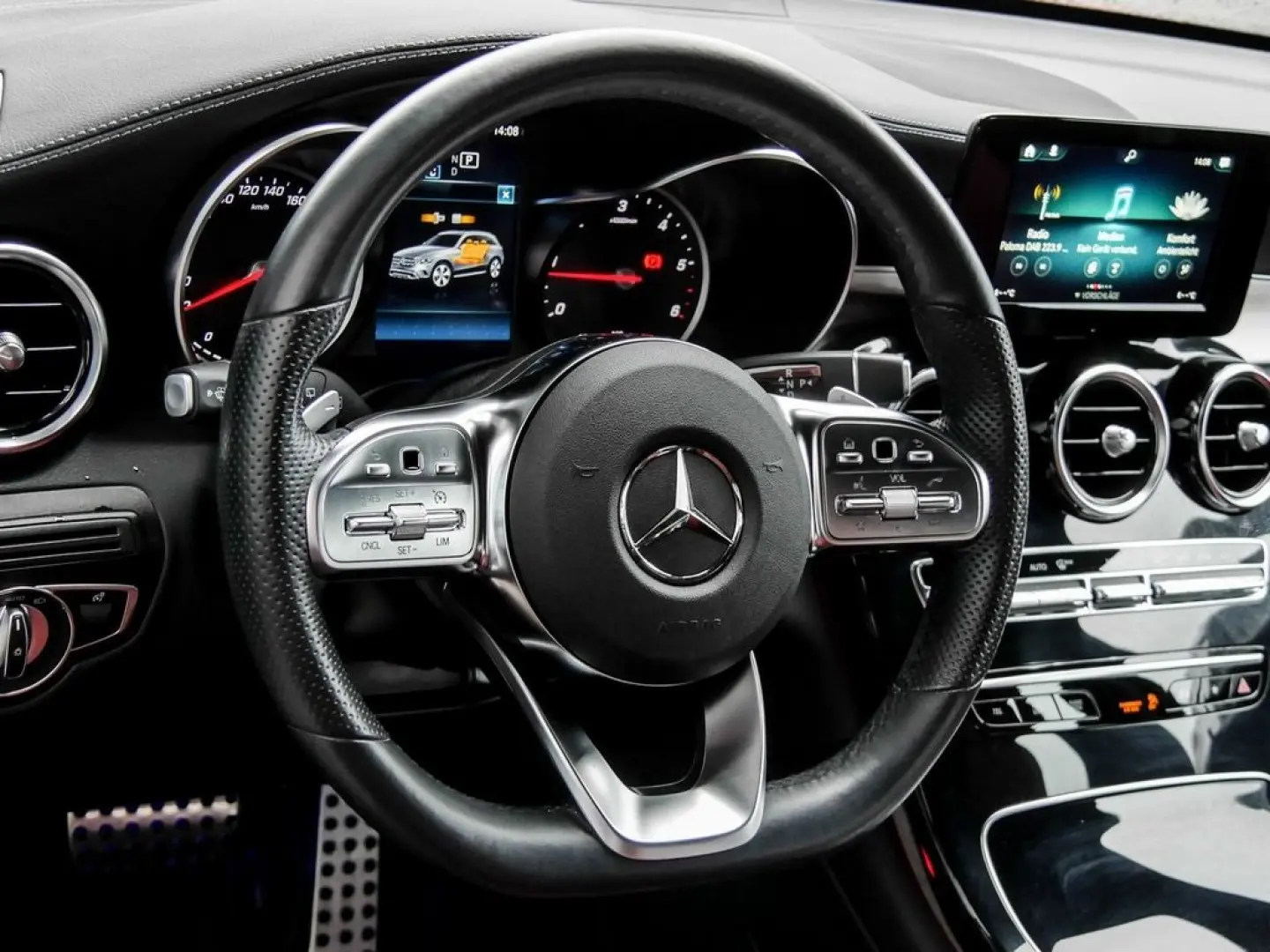 GLC 200 d 4M AMG AMBIENTE MBUX SHZ TEMP KAM KEYL