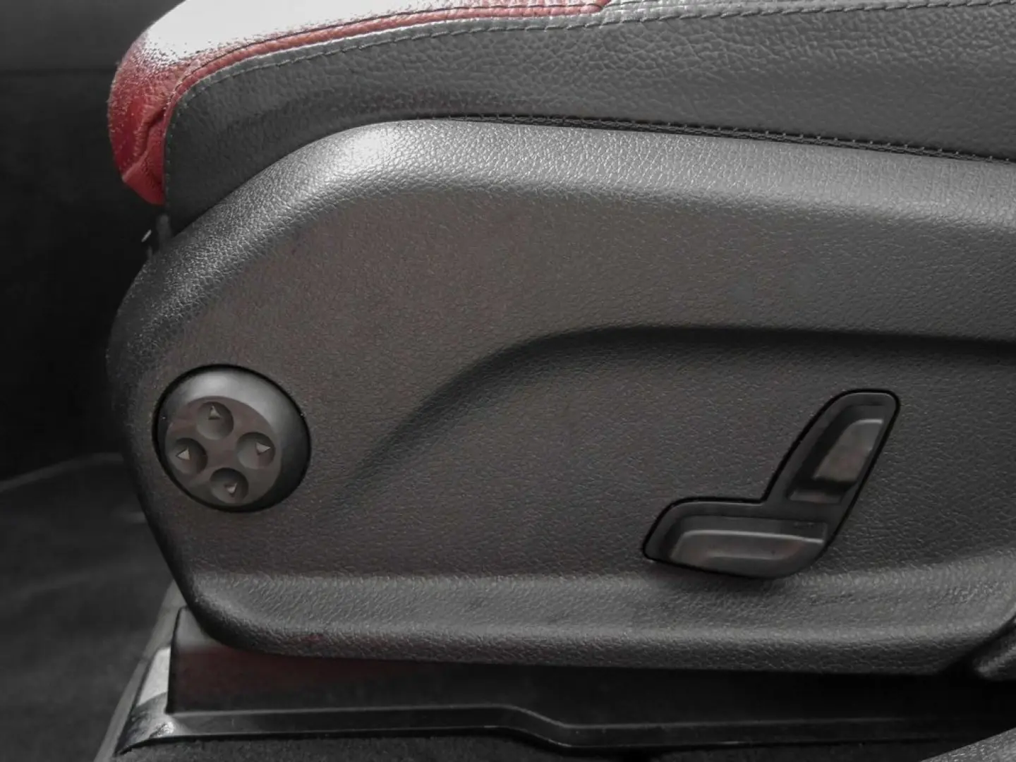 GLC 200 d 4M AMG AMBIENTE MBUX SHZ TEMP KAM KEYL