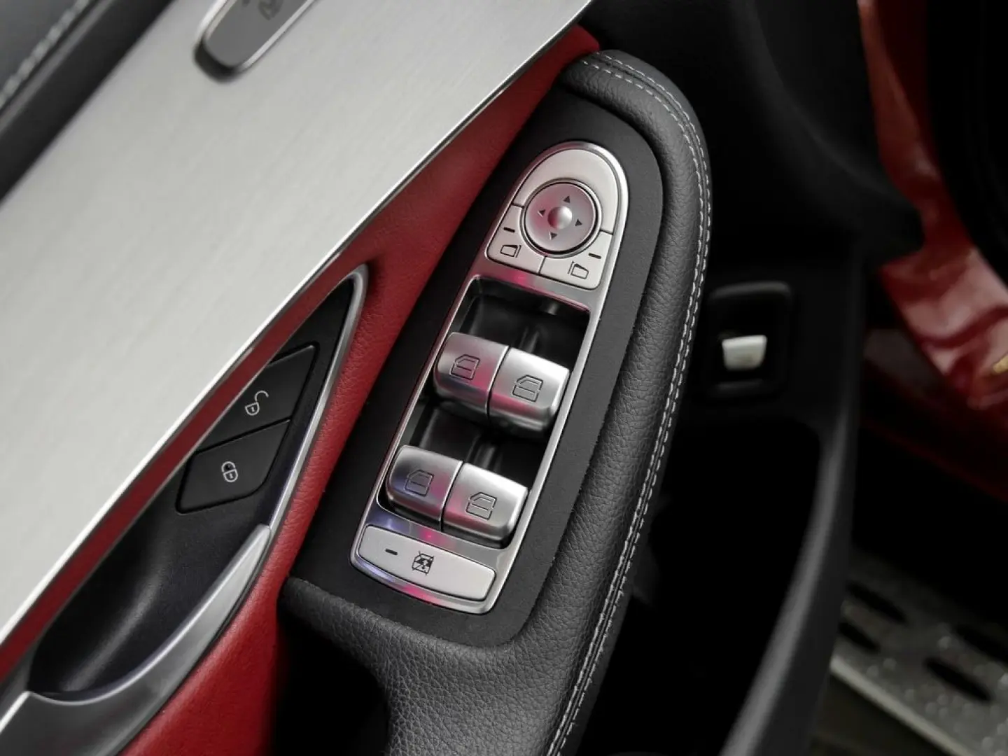 GLC 200 d 4M AMG AMBIENTE MBUX SHZ TEMP KAM KEYL