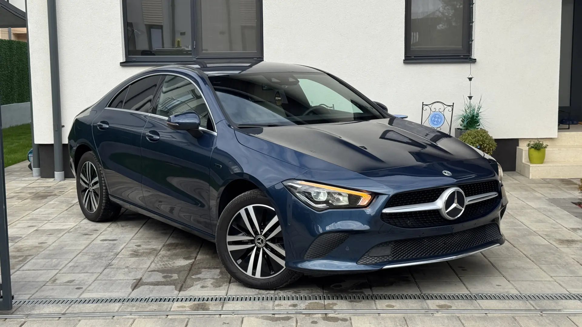 Mercedes CLA 250e Hybrid Luxury !