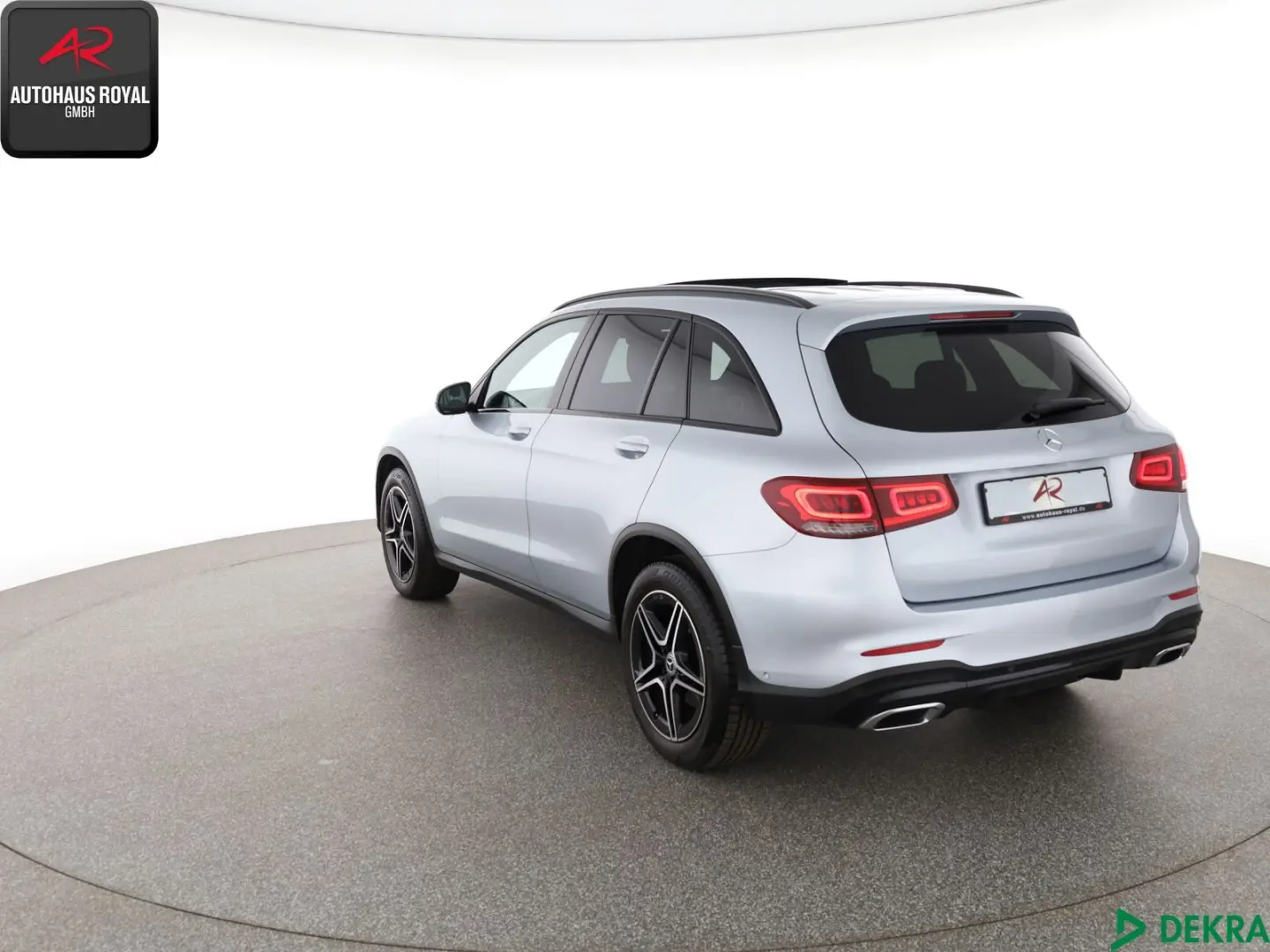 GLC 200 4M 3x AMG NIGHT KAMERA MBUX PANO 1.HD SH