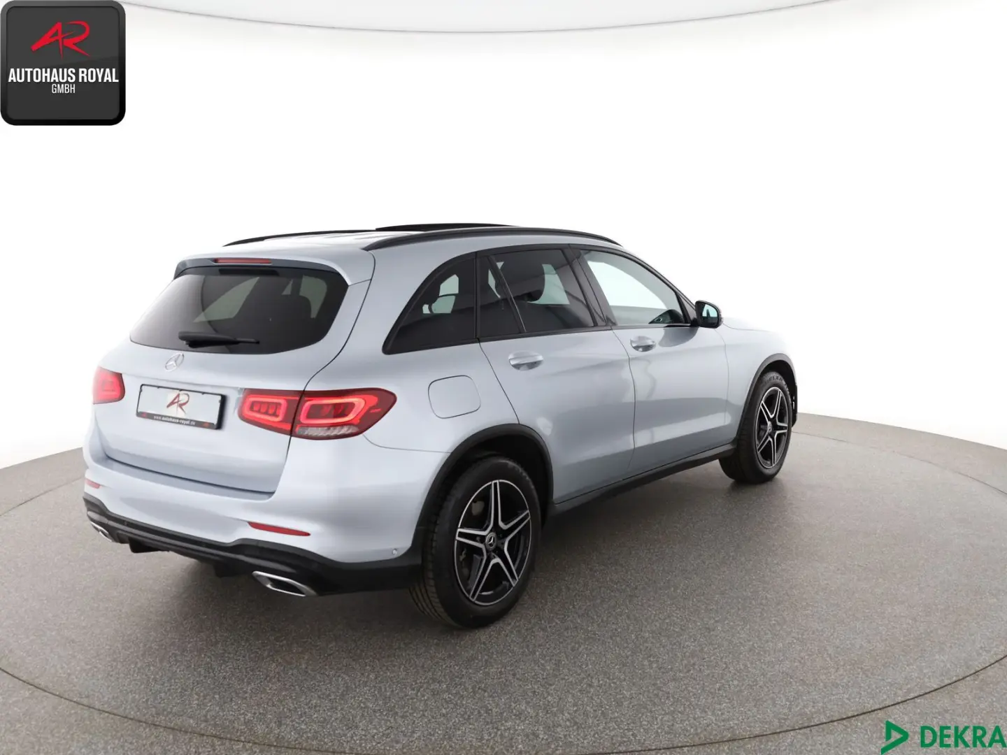 GLC 200 4M 3x AMG NIGHT KAMERA MBUX PANO 1.HD SH