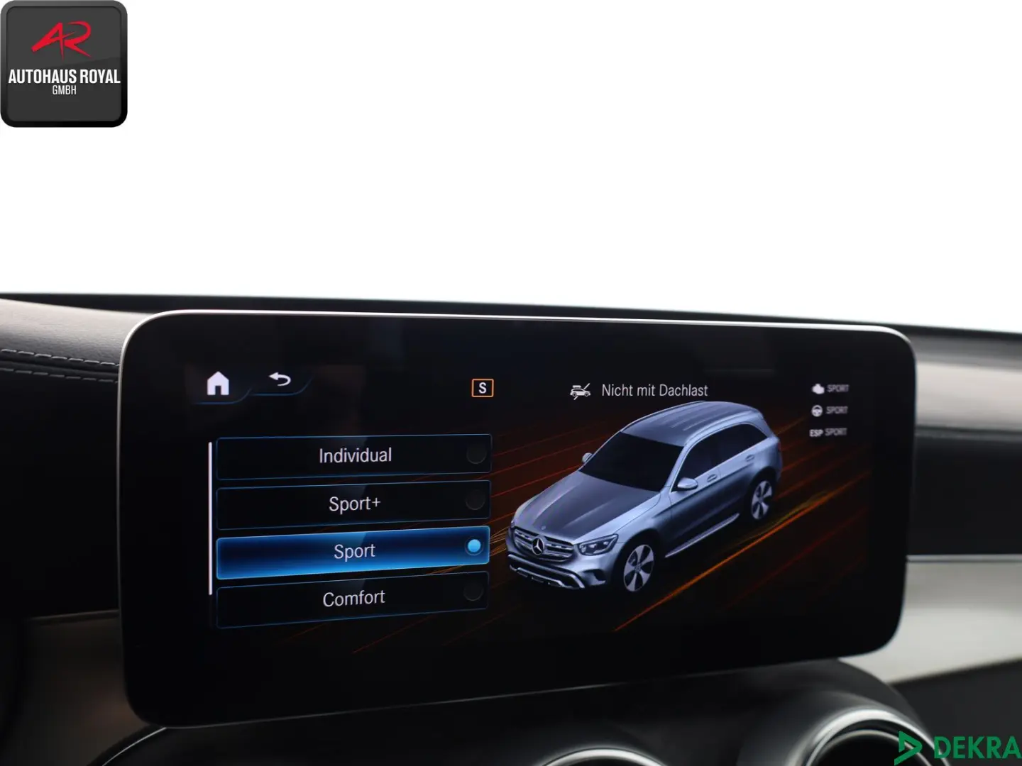 GLC 200 4M 3x AMG NIGHT KAMERA MBUX PANO 1.HD SH