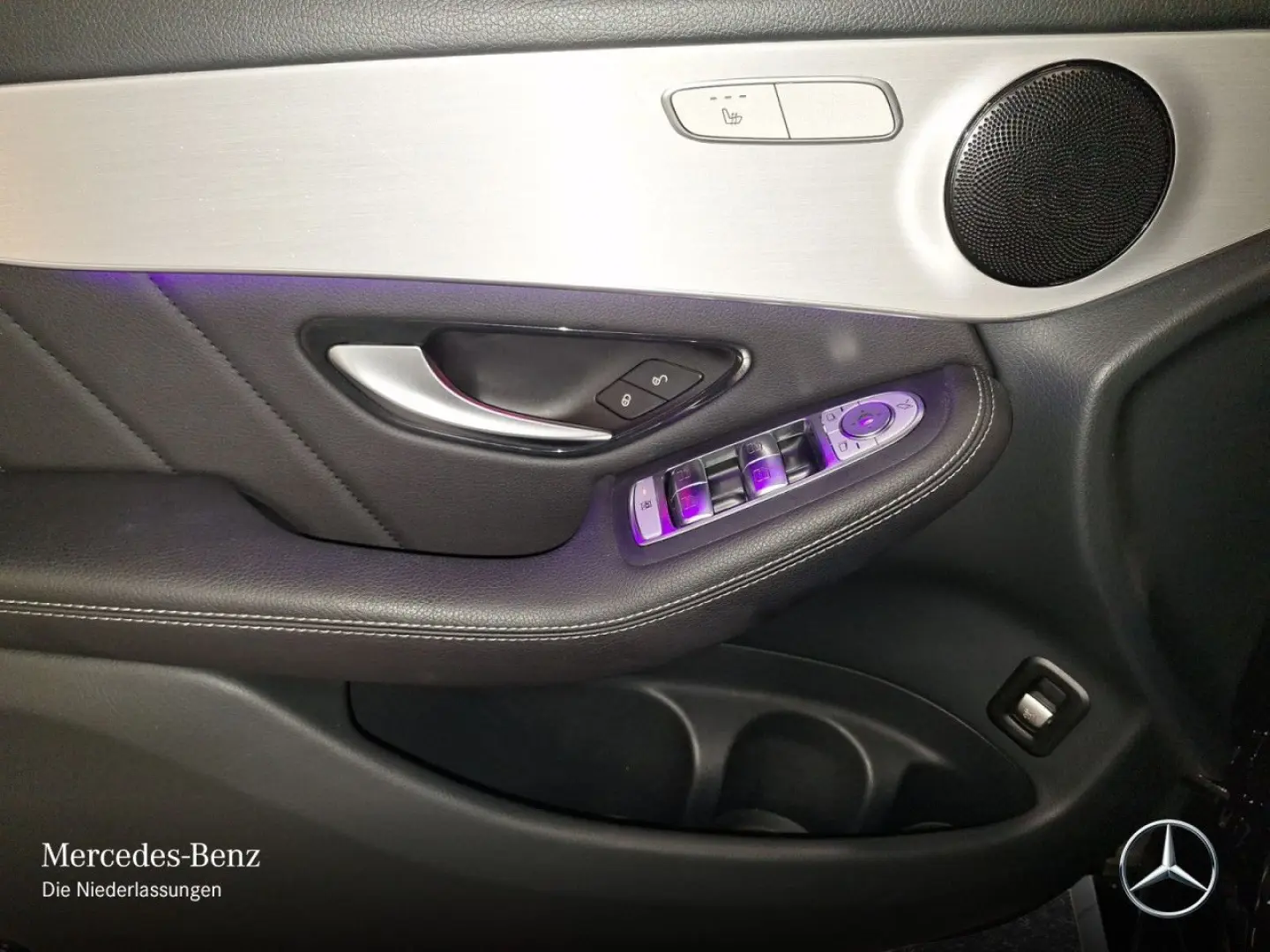 GLC 200 4M AMG INT. ADVANCED KAMERA LED PARK