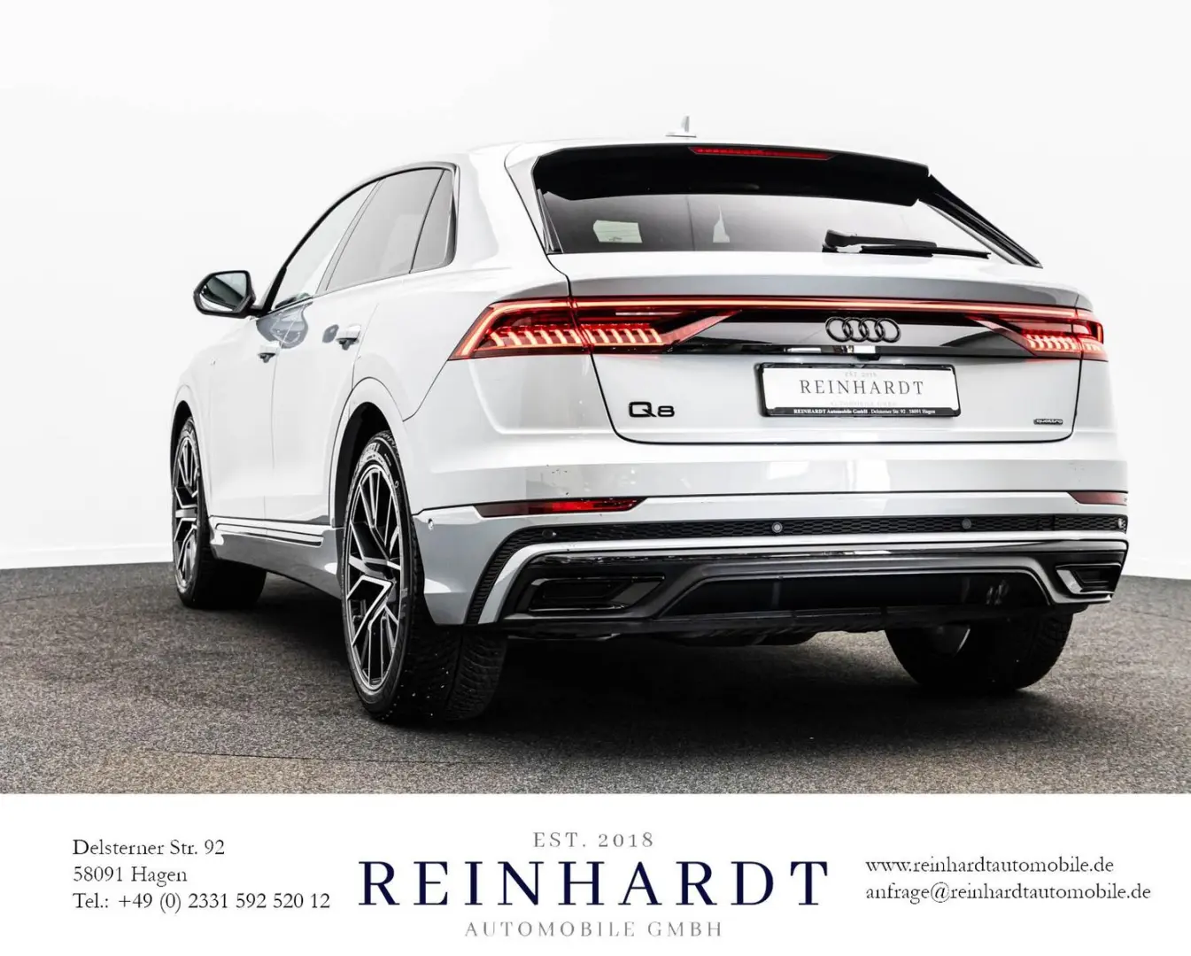 Q8 55TFSi 2x S LINE BLACK ACC PANO MTRX S-SITZE