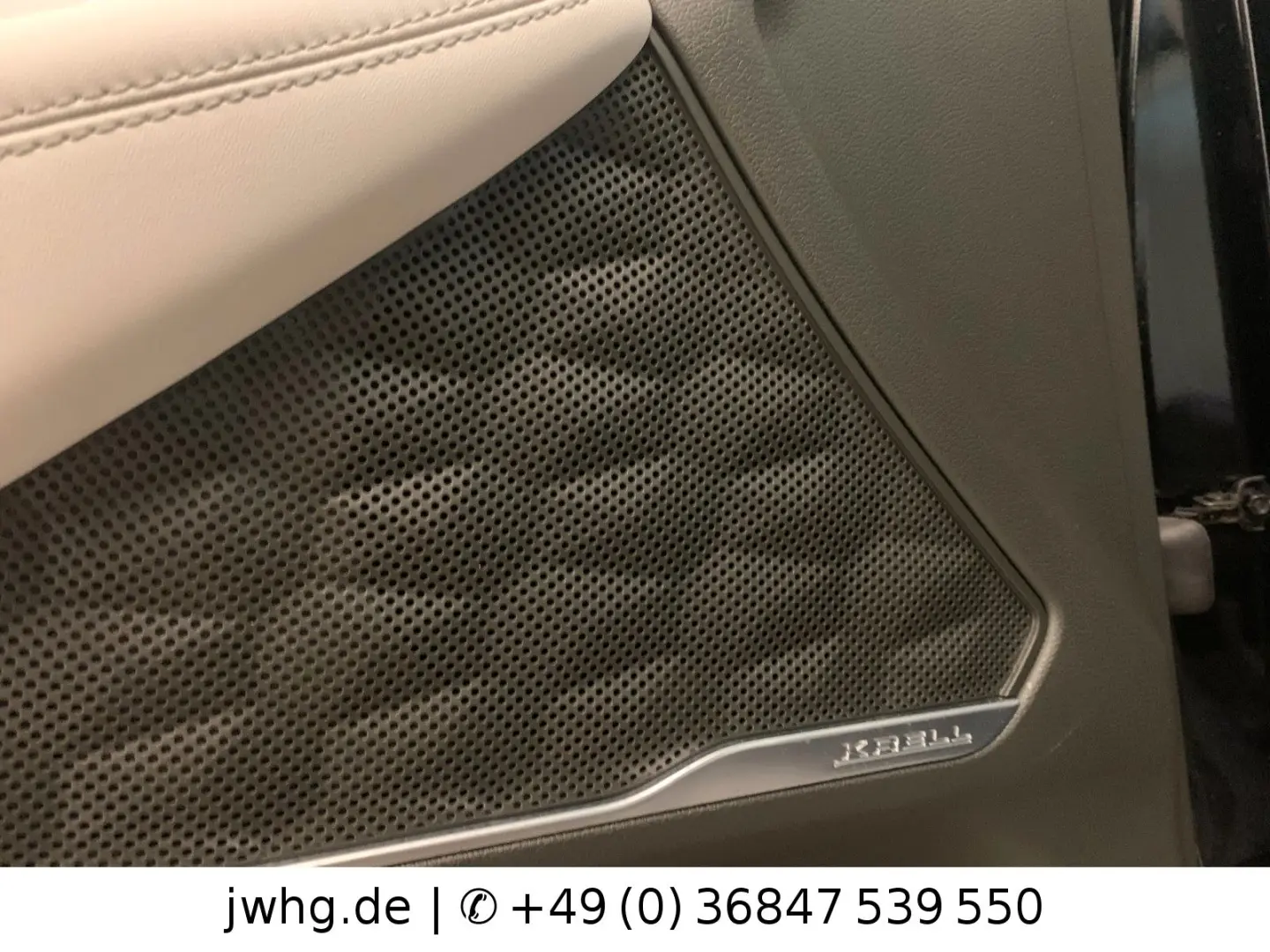 Hyundai Santa Fe Signature Hybrid 4WD